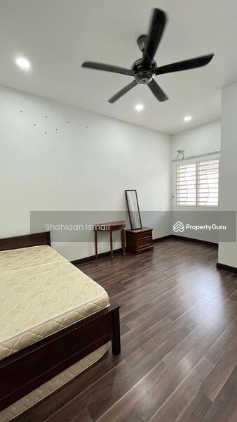 For Sale - Laman Azalea