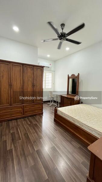 For Sale - Laman Azalea