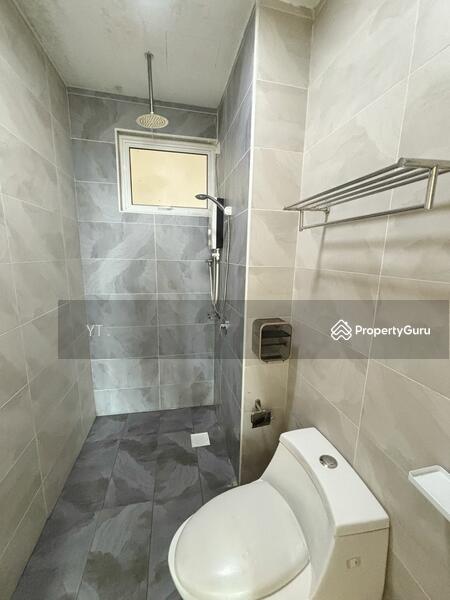 For Rent - Pinnacle Tower
