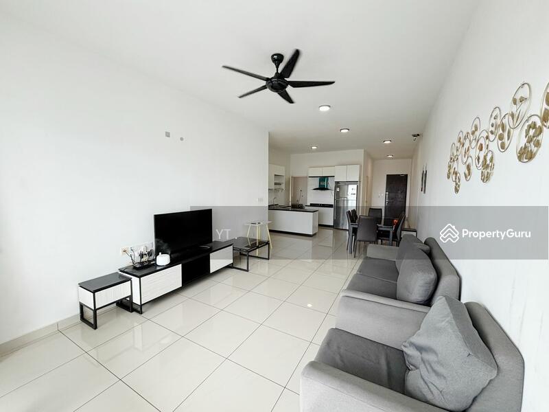 For Rent - Pinnacle Tower