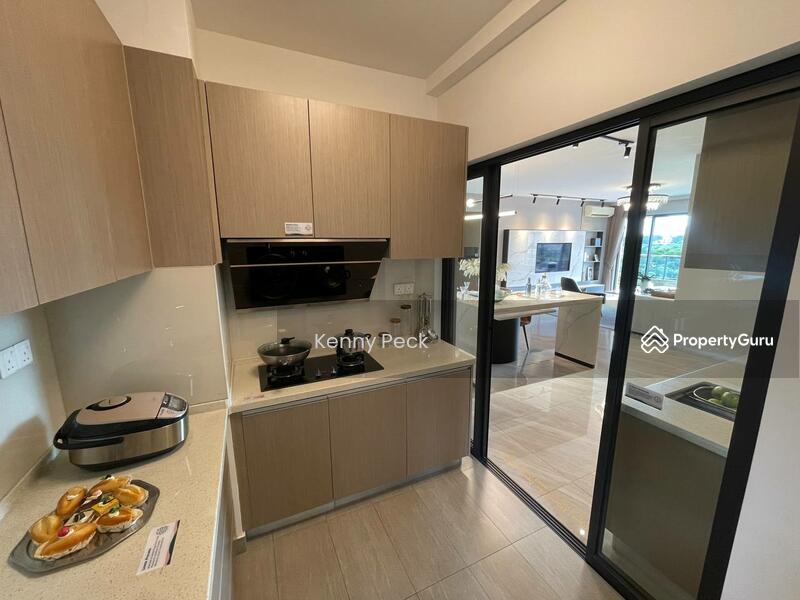 For Sale - Baron Residence @ Lake City