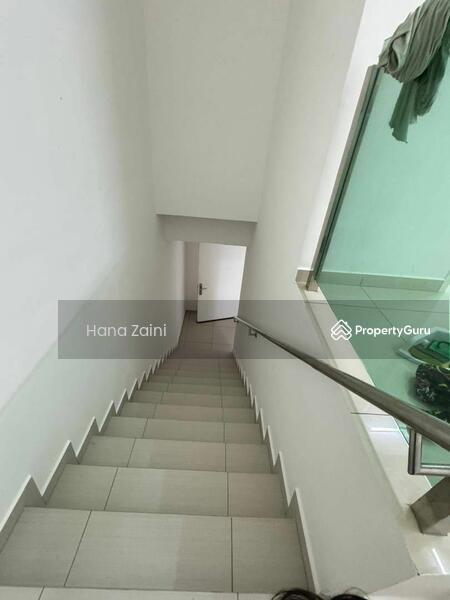 Untuk Disewa - Tiara Sendayan