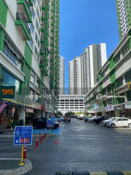 For Rent - oug parklane shop lot