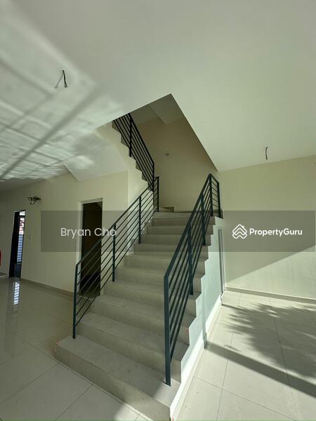Untuk Dijual - [Below market | Facing Open] 2.5 Storey 20 x 75 Taman Nusaputra timur