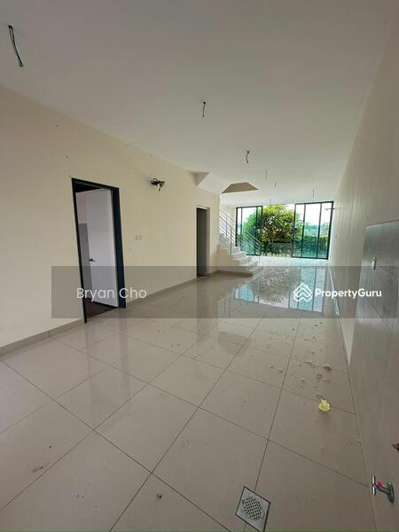 Untuk Dijual - [Below market | Facing Open] 2.5 Storey 20 x 75 Taman Nusaputra timur