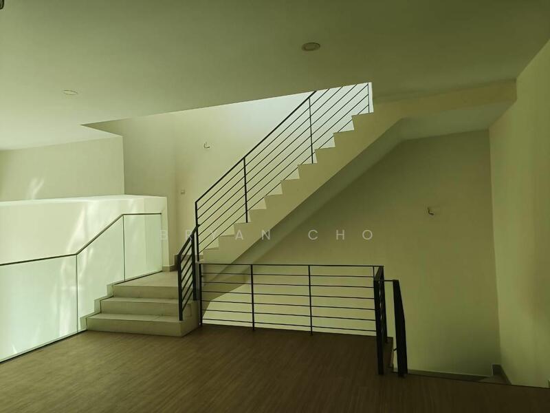 Untuk Dijual - [Below market | Facing Open] 2.5 Storey 20 x 75 Taman Nusaputra timur