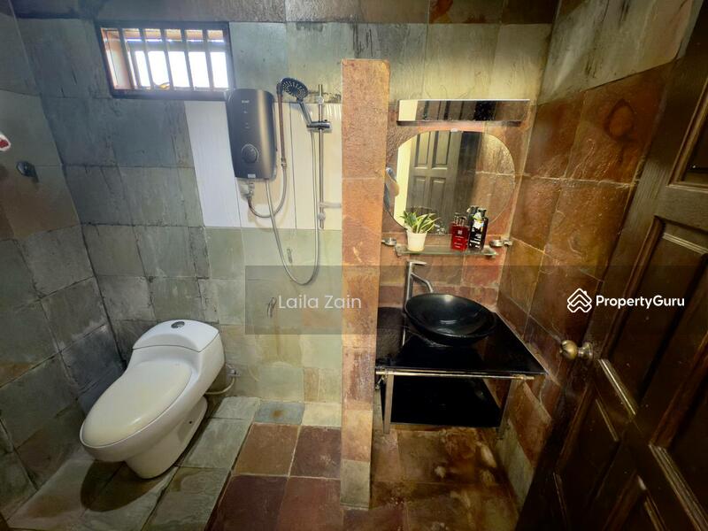 Untuk Dijual - Section 9