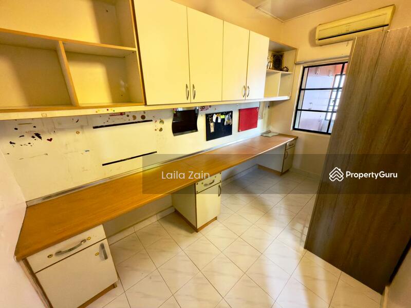 Untuk Dijual - Section 9