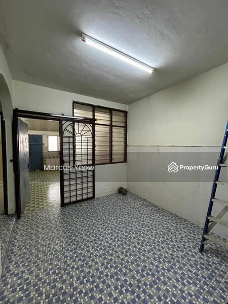 For Sale - Taman Makmur