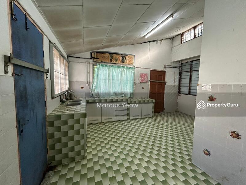 For Sale - Taman Makmur