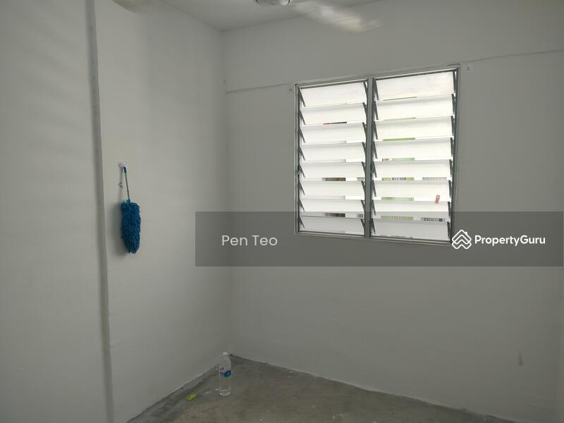 Untuk Disewa - Ara Green