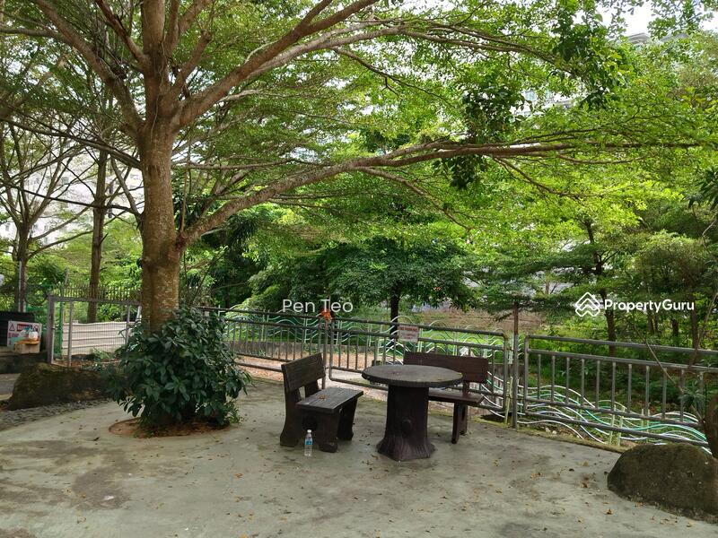 Untuk Disewa - Ara Green