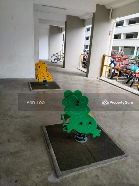 Untuk Disewa - Ara Green