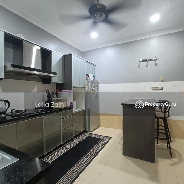 For Sale - Taman Dahlia (Bandar Baru Salak Tinggi)