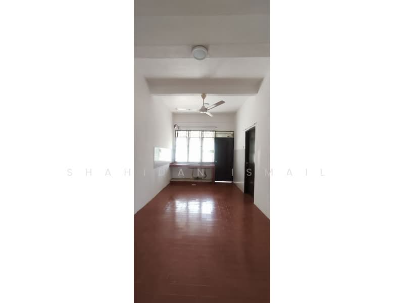 2-storey Terraced House for Sale in Seremban (Negeri Sembilan) - Shahidan Ismail - PropertyGuru.com.my