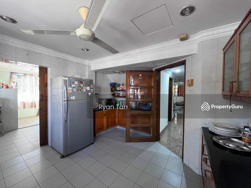 Untuk Dijual - Bangsar Lucky Garden