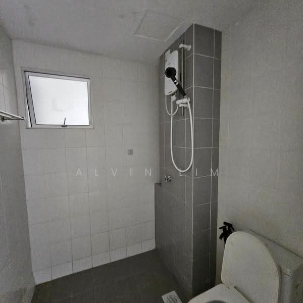 Apartment for Rent at Seri Pinang - Alvin Lim - Bathroom - PropertyGuru.com.my