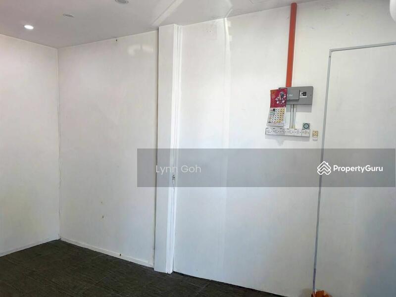 For Sale - Shop / Office at Kampung Valdor