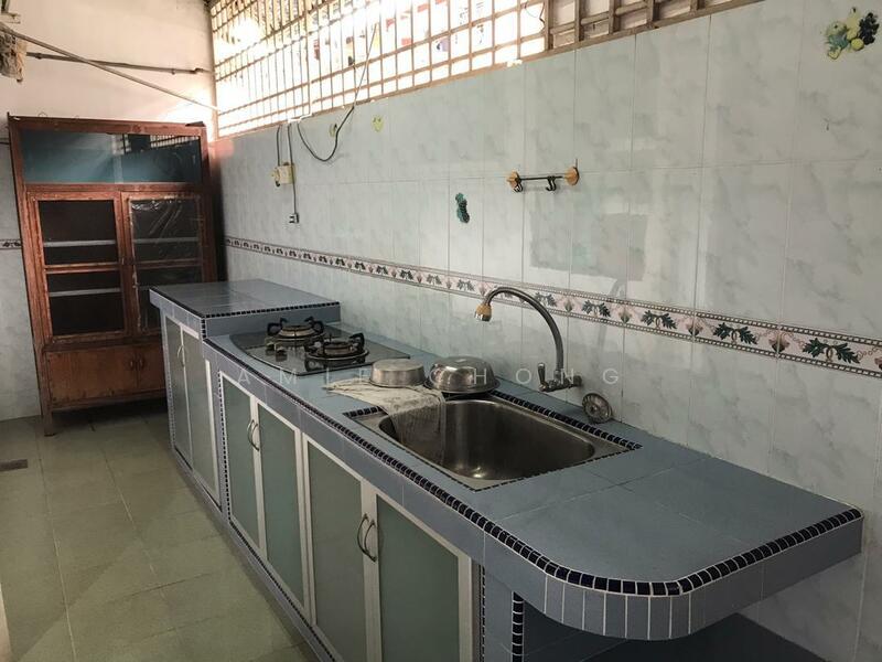 For Sale - Menglembu Taman Sepakat Double Storey Terrace House For Sale