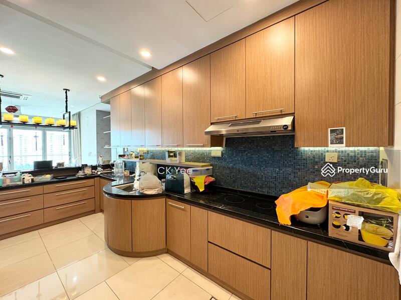 For Sale - KM1 East