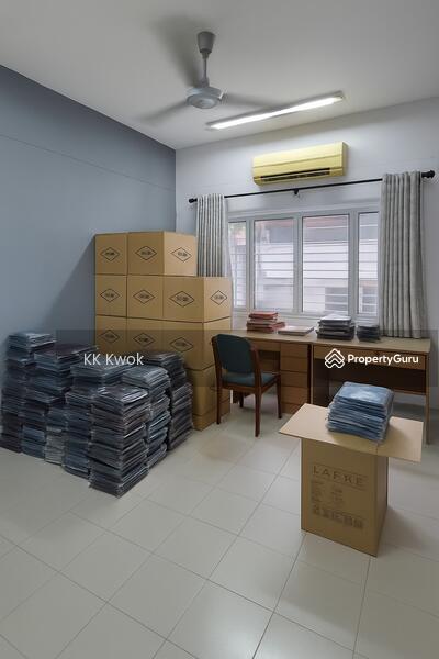 Untuk Dijual - Bayan Baru Mayang Pasir Semi Detached Single Storey House.