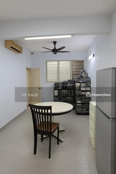 Untuk Dijual - Bayan Baru Mayang Pasir Semi Detached Single Storey House.