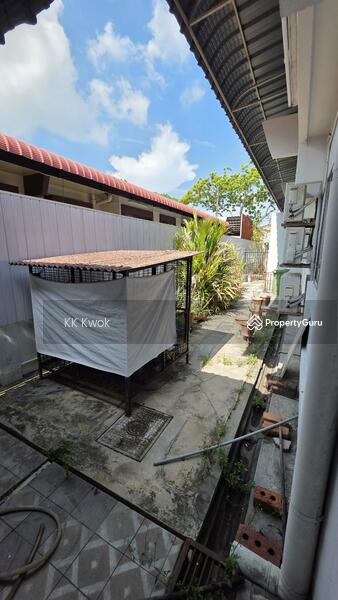 Untuk Dijual - Bayan Baru Mayang Pasir Semi Detached Single Storey House.
