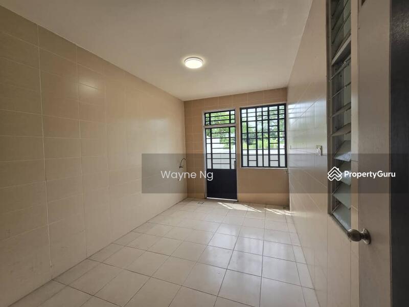 Untuk Dijual - Kempas Heights Corner Lot Unit
