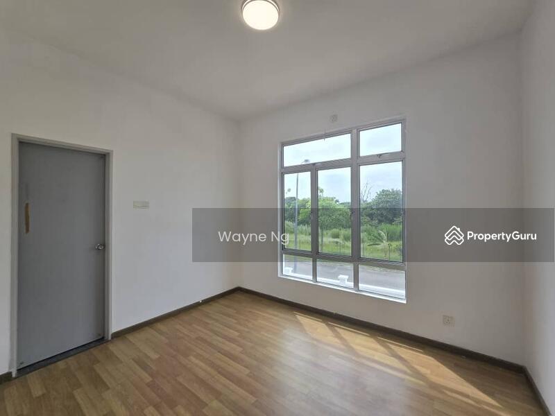 Untuk Dijual - Kempas Heights Corner Lot Unit