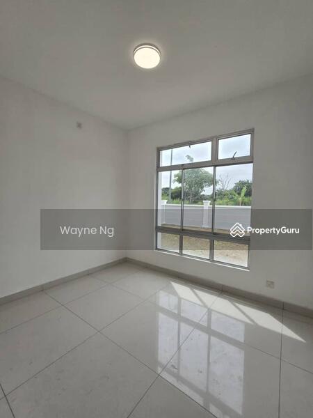 Untuk Dijual - Kempas Heights Corner Lot Unit
