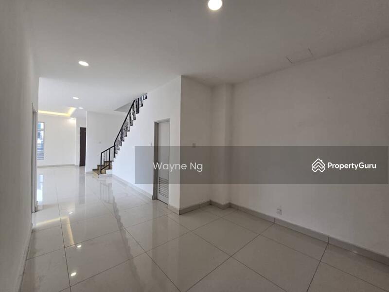Untuk Dijual - Kempas Heights Corner Lot Unit