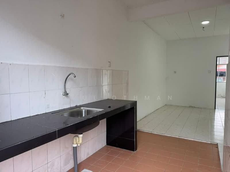 Rumah Teres 1 Tingkat untuk Dijual di Port Dickson (Negeri Sembilan) - Azrul Othman - Kitchen - PropertyGuru.com.my