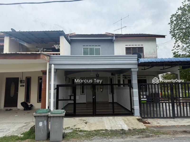 For Sale - Taman Mutiara Batu Pahat
