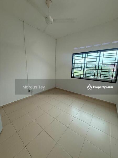 For Sale - Taman Mutiara Batu Pahat