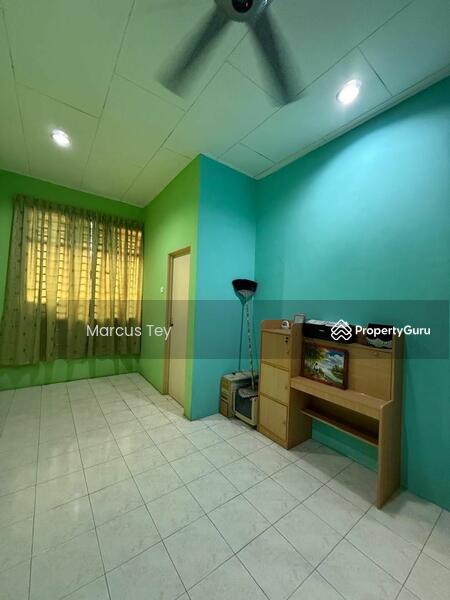 For Sale - Kluang Kluangs