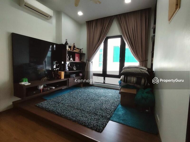 For Sale - Seri Austin Seris Austins