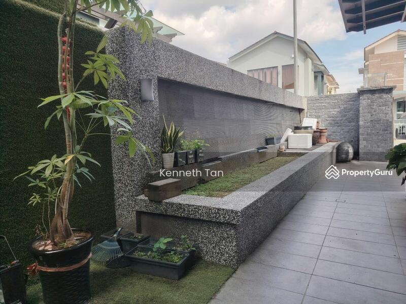 For Sale - Seri Austin Seris Austins