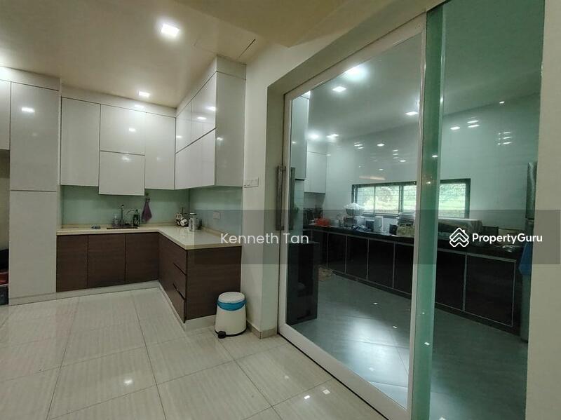 For Sale - Seri Austin Seris Austins