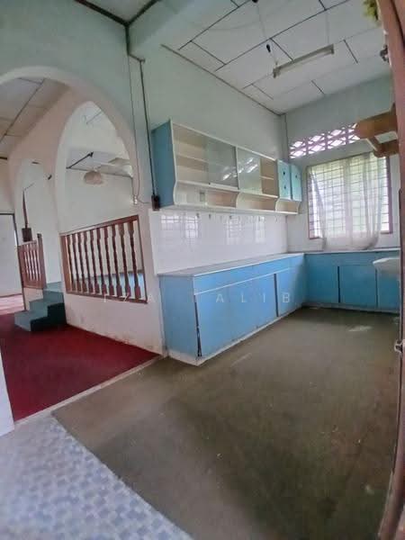 Bungalow House for Sale in Kampung Boyan (Taiping) - Iza Talib - Kitchen - PropertyGuru.com.my