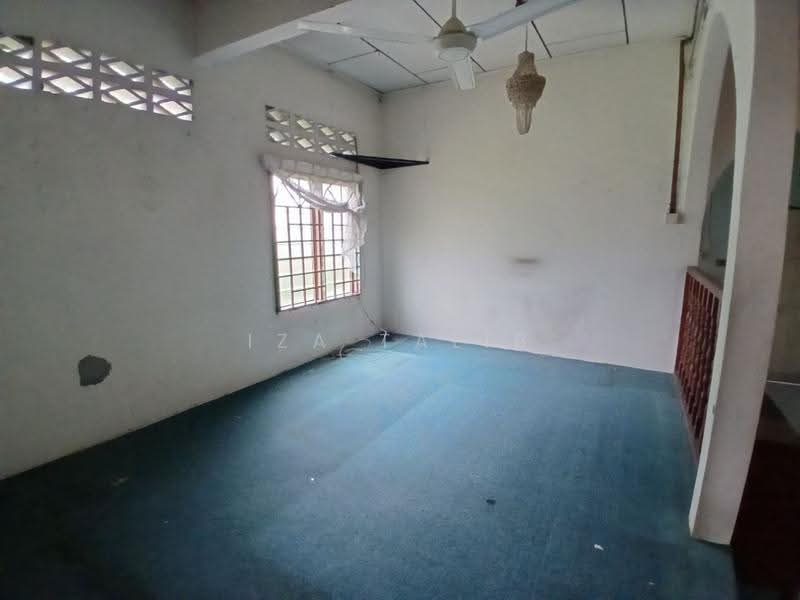 Bungalow House for Sale in Kampung Boyan (Taiping) - Iza Talib - Interior - PropertyGuru.com.my
