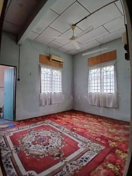 Bungalow House for Sale in Kampung Boyan (Taiping) - Iza Talib - Living Room - PropertyGuru.com.my