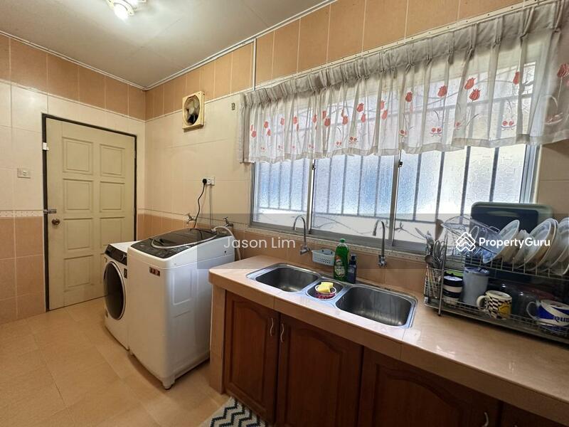 For Sale - Terrace House Bukit Tinggi Klang 2.5 Storey