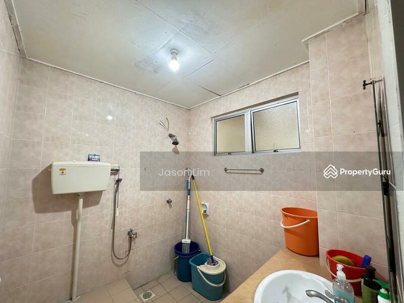 For Sale - Terrace House Bukit Tinggi Klang 2.5 Storey