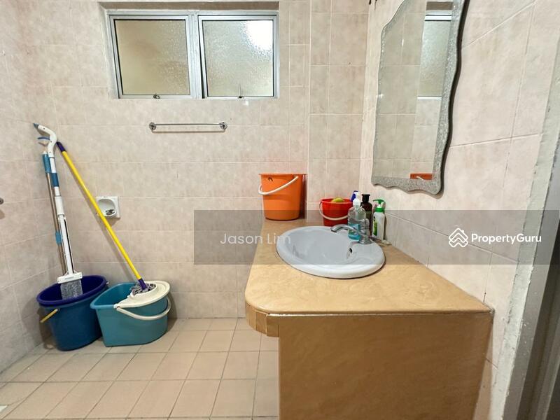 For Sale - Terrace House Bukit Tinggi Klang 2.5 Storey