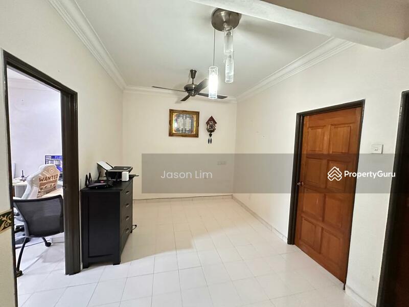 For Sale - Terrace House Bukit Tinggi Klang 2.5 Storey