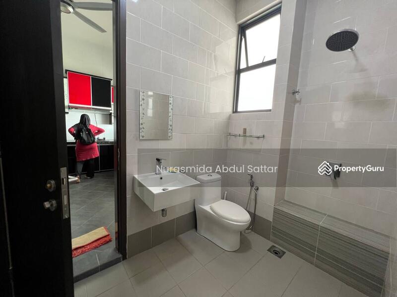 For Rent - Aviva Green