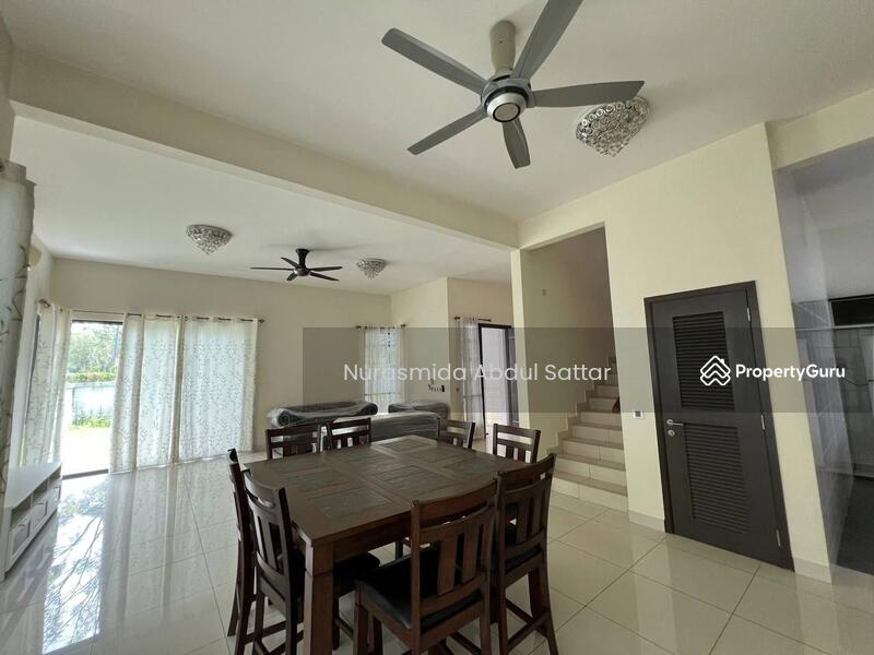 For Rent - Aviva Green