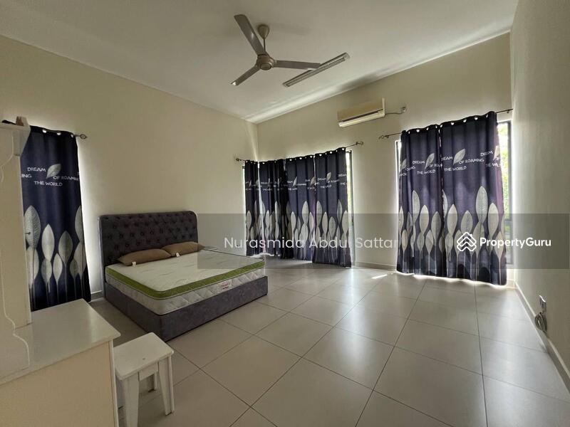 For Rent - Aviva Green
