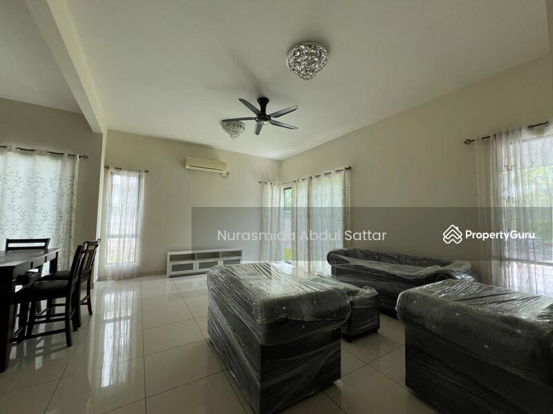 For Rent - Aviva Green