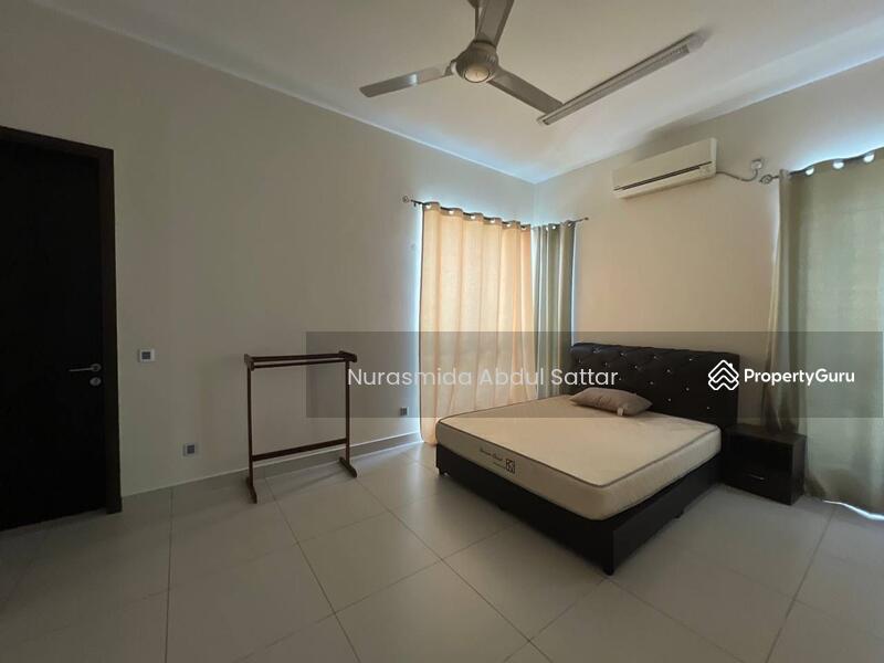 For Rent - Aviva Green